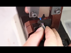 적용기 OTP 유괴 알선업자 곰팡이 다이를 주름을 잡는 공장 제조 도선 단자